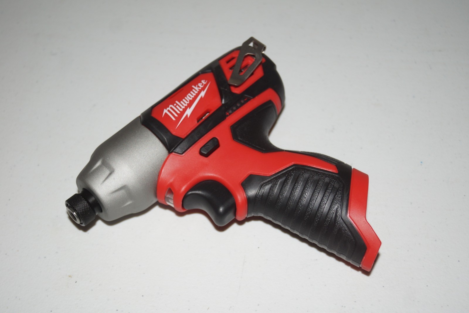 Milwaukee 2462-20 M12 Li-Ion 1/4 in. Hex Impact Driver (Bare tool) New NO65