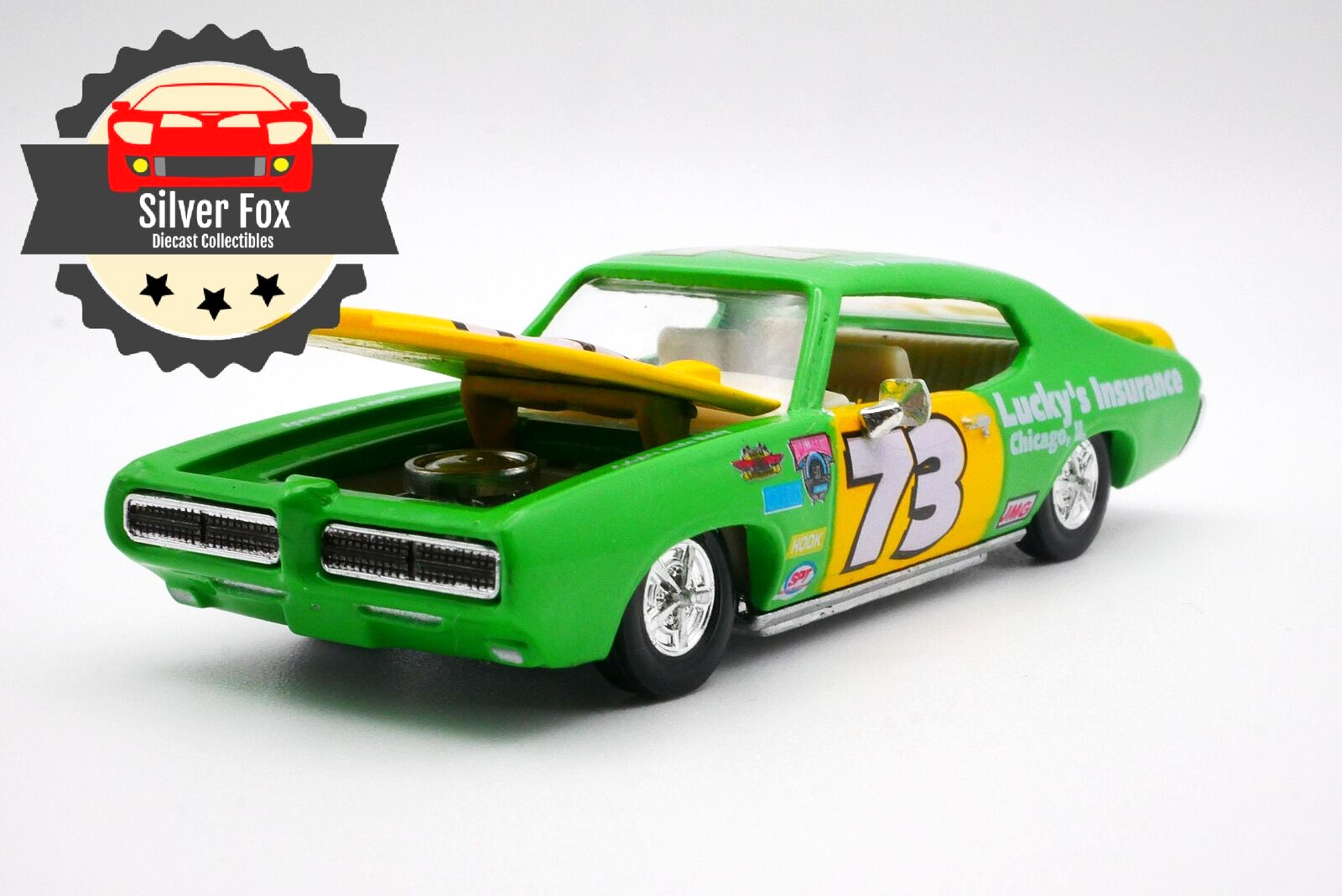 1969 PONTIAC GTO JUDGE RACING 73 1:64 SCALE DIECAST DIORAMA COLLECTOR MODEL CAR