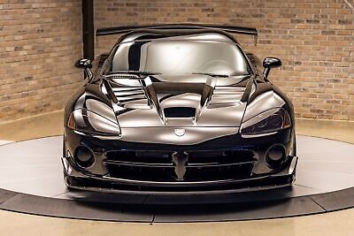 Owner Under 2,700 Miles, 2009 Dodge Viper ACR: American Power Unleashed