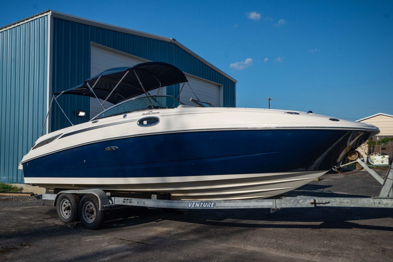 CLEAN and MUST SELL!! 2012 Sea Ray 280 Sundeck