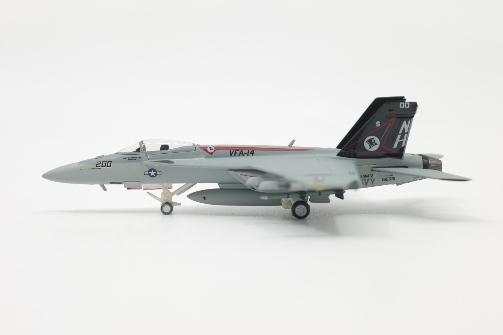 F/A-18F Super Hornet 1:200 Diecast Model - Hogan Wings HG