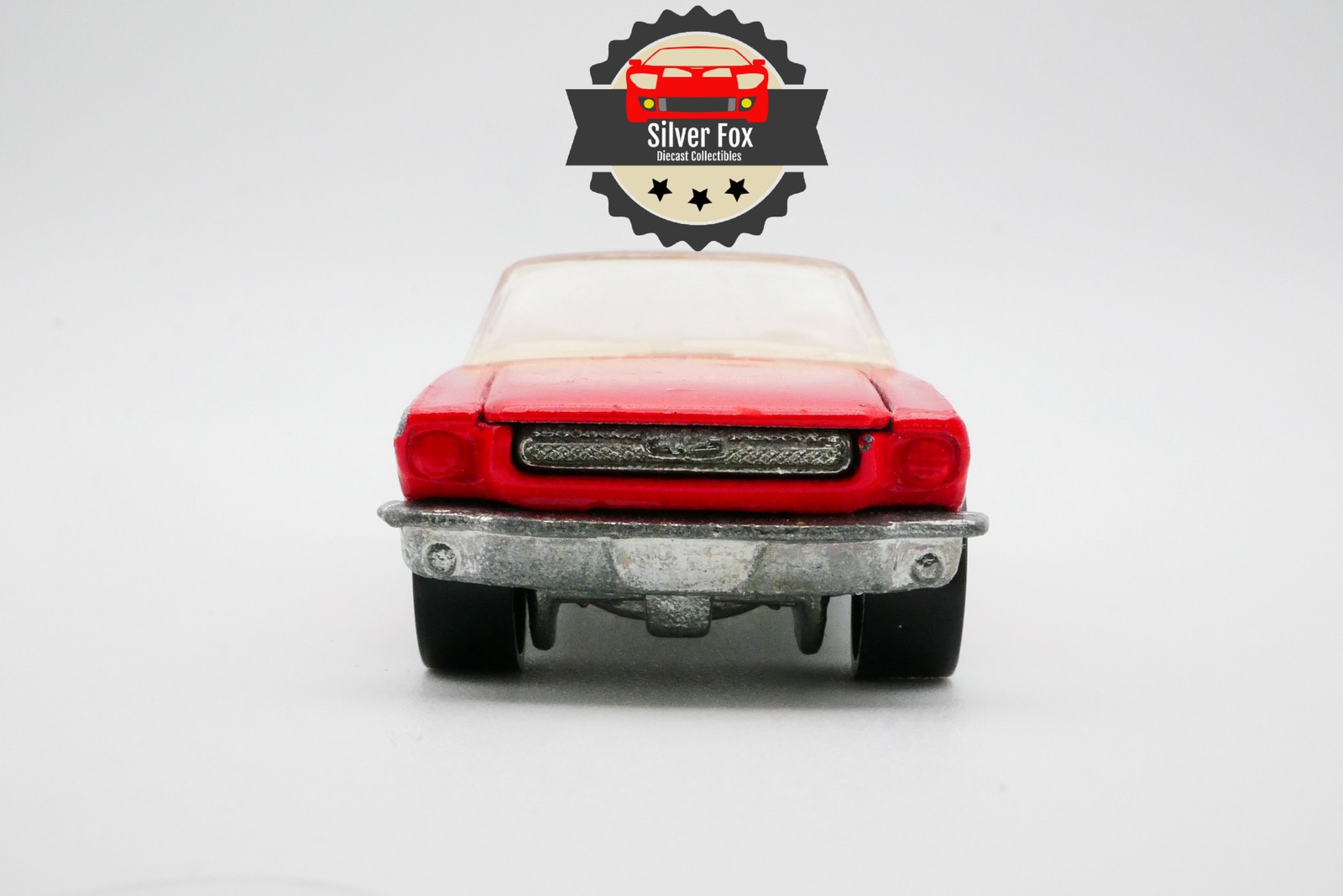 1965 FORD MUSTANG CONVERTIBLE VINTAGE RED 1:64 SCALE DIECAST COLLECTOR MODEL CAR - Picture 7 of 12