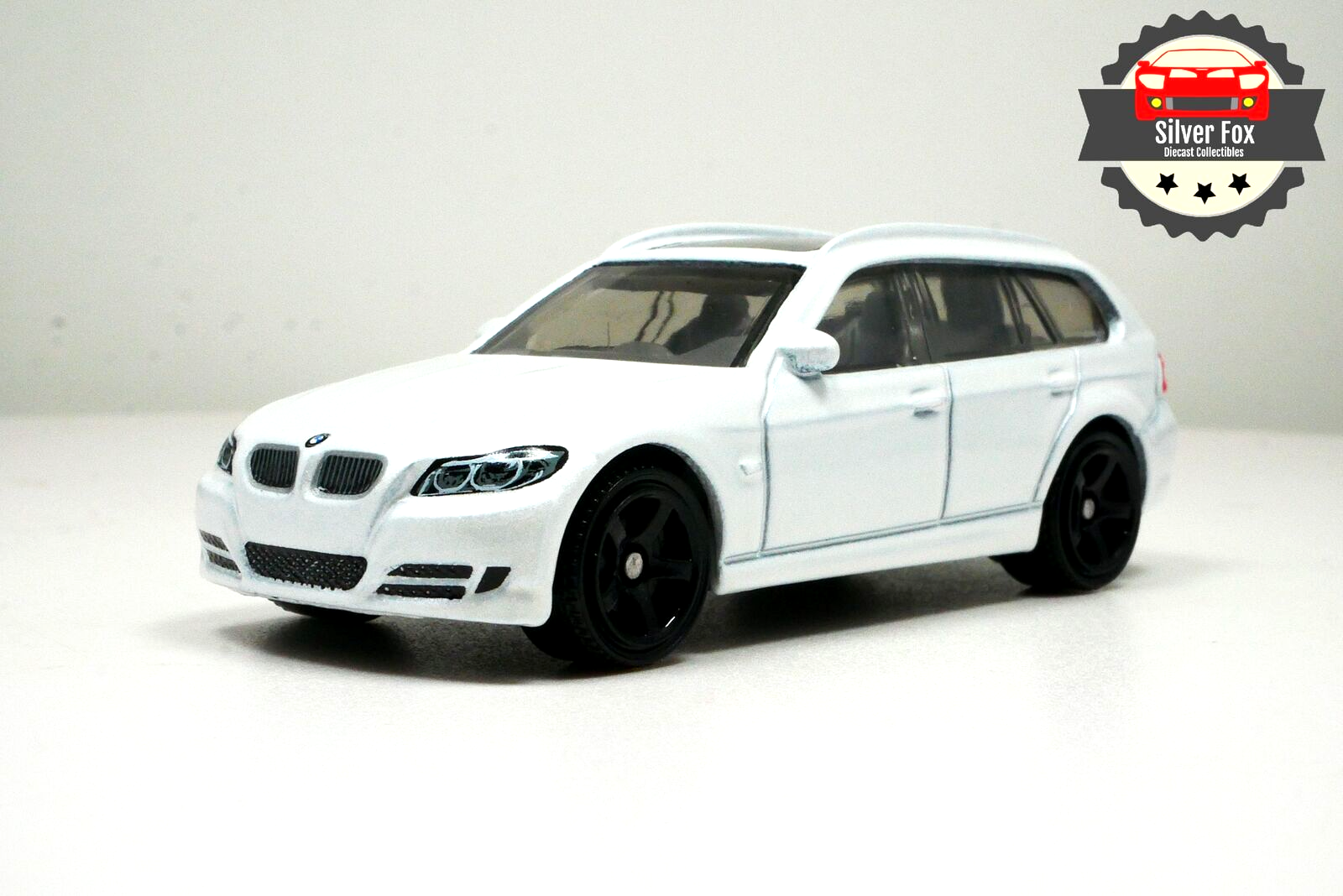 2012 BMW 3 SERIES WAGON WHITE LUXURY 1:64 SCALE COLLECTOR MODEL DIECAST CAR