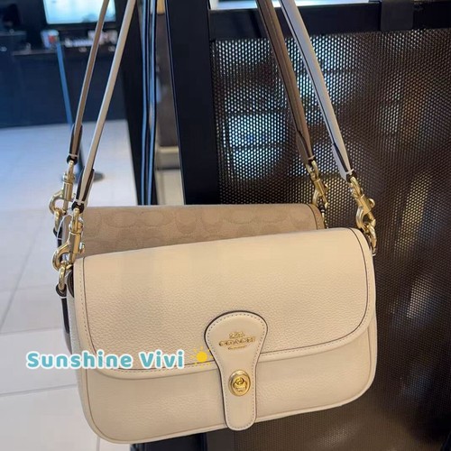 COACHレザーフラップ付きバッグ COACH レザー さショルダーフラップバッグ 迷彩