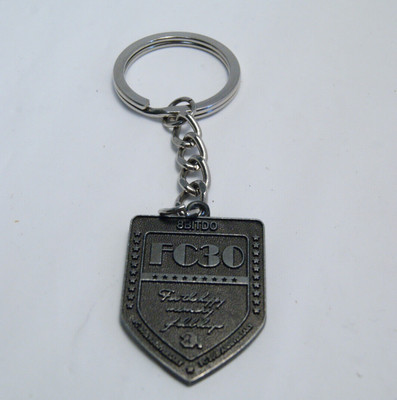 8BITDO In Memory of FC30 Keychain Gaming Controller Retro Logo Game Advertising