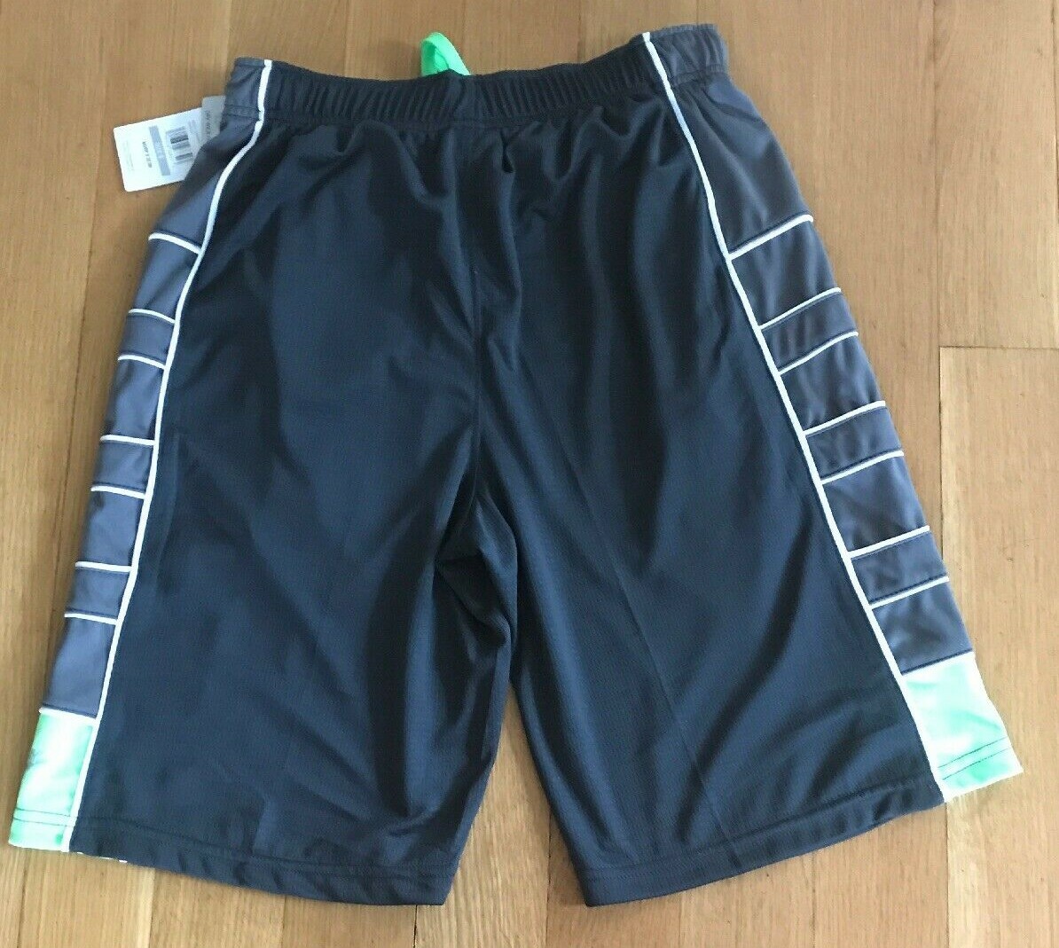 Pony Mens Dry Wick Athletic Shorts. Size S. Side Pockets. Gray/Green. NWT