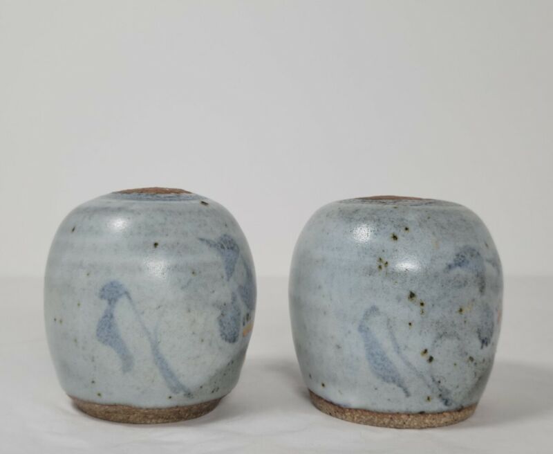 VTG Stoneware Studio Art Pottery Bulbous 2 Blue Glazed Salt & Pepper Shakers