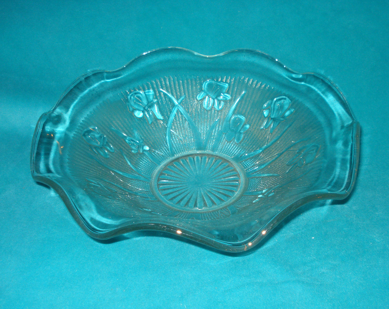 Vintage Iris & Herringbone Clear Depression Glass Ruffled 12