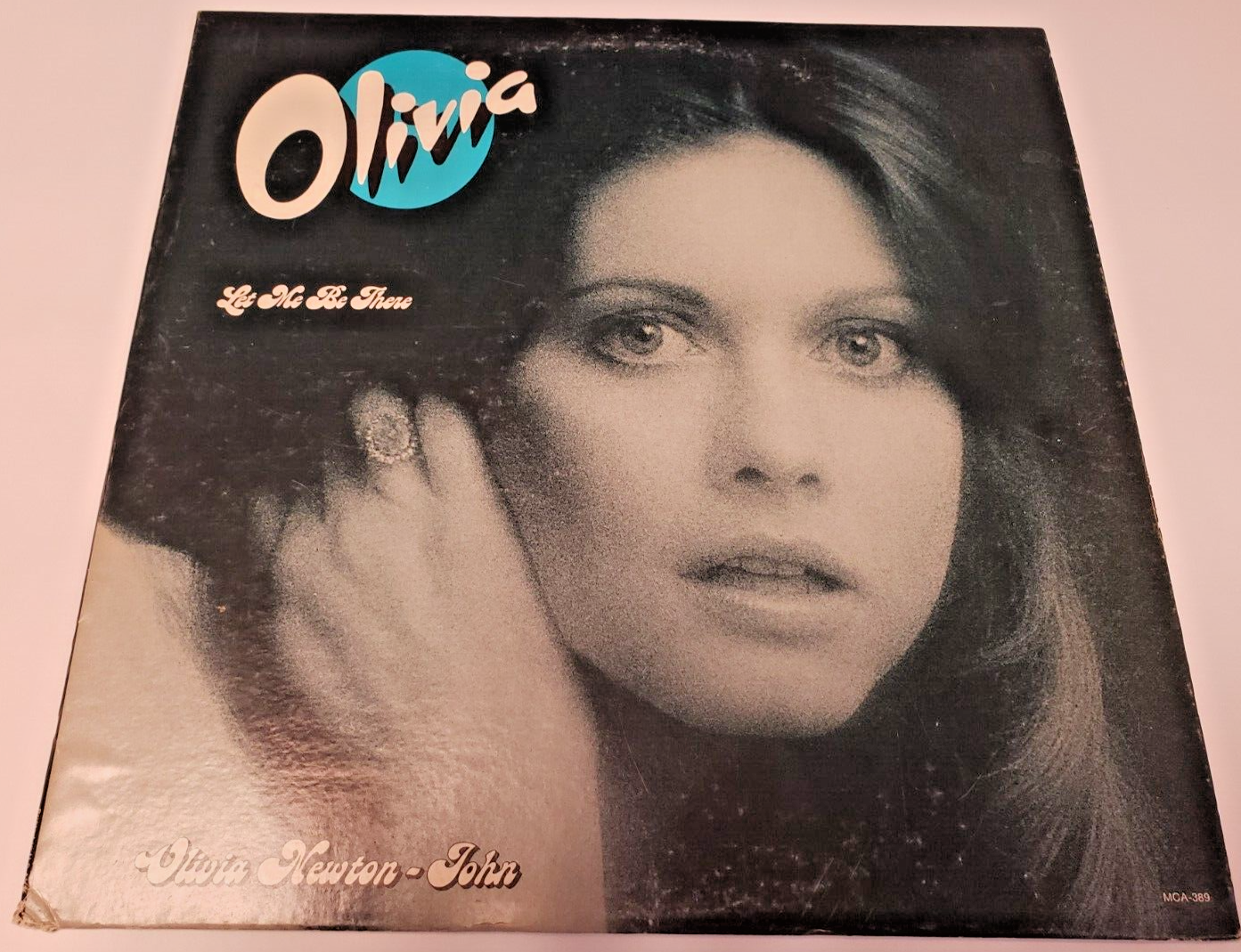 Olivia Newton-John Let Me Be There レコード Let Me Be There (album) - Wikipedia