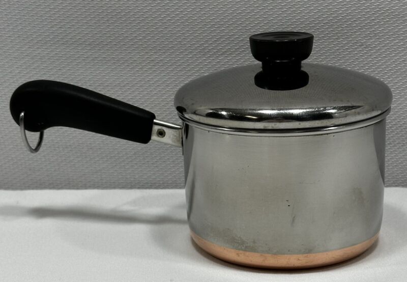 Revere Ware 1 1/2 Qt Saucepan Rome, NY USA Copper Clad Stainless Steel w/ Lid