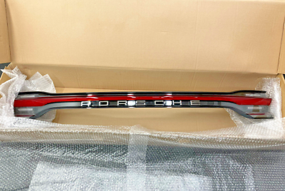 OEM EUROPEAN Porsche Macan 95B Center Trunk Brake Lamp Tail Light  