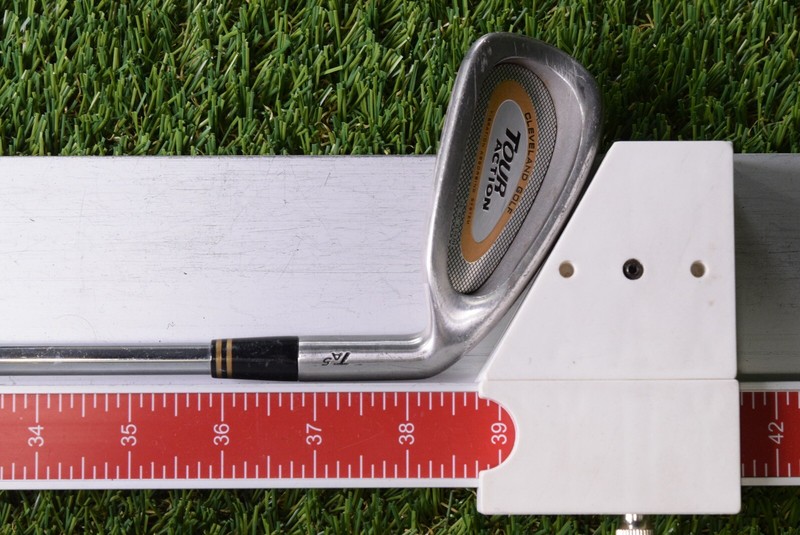 CLEVLAND TA5 3 IRON W/ TRUE TEMPER REGULAR FLEX STEEL SHAFT