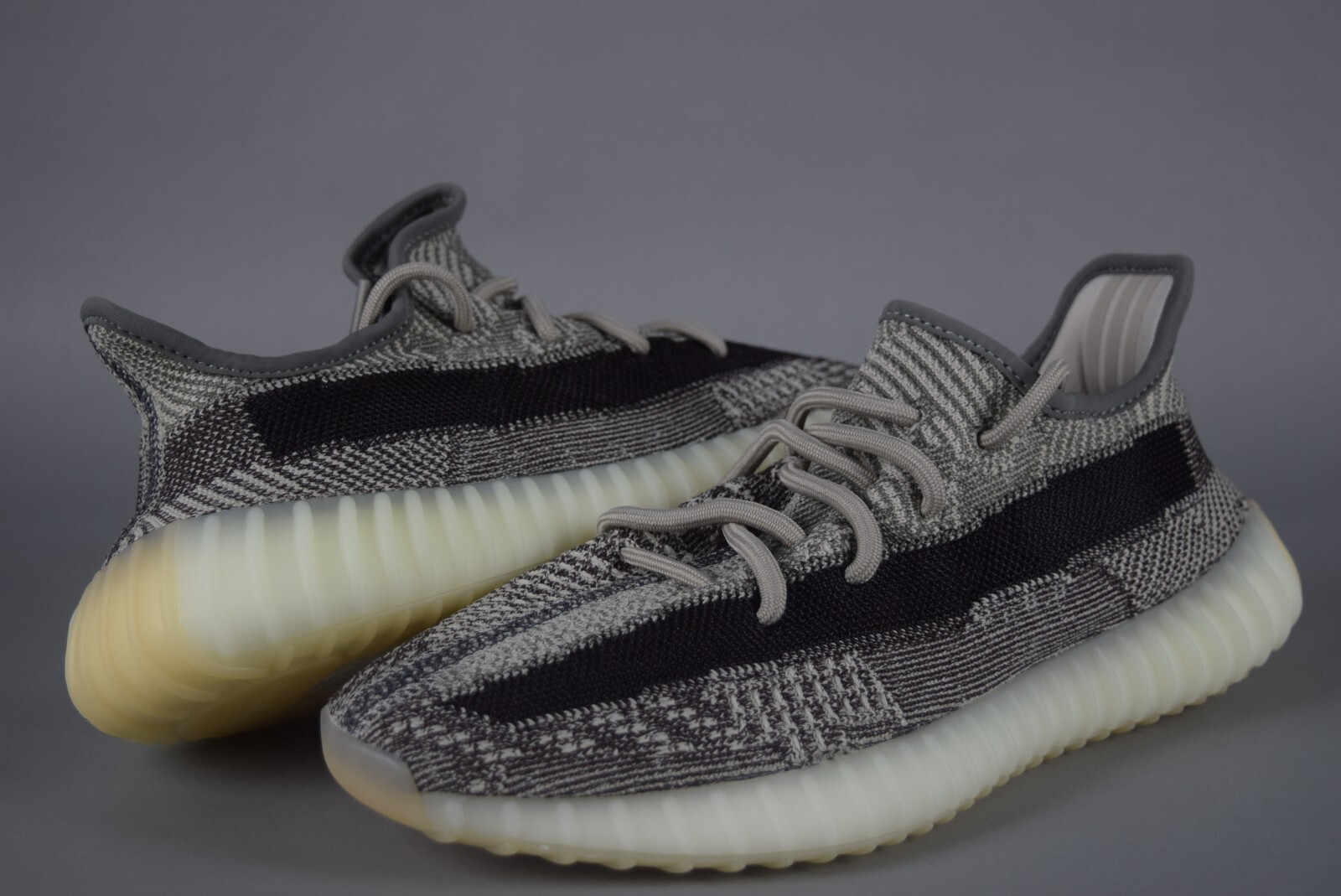 fake yeezy boost 350 v2 zyon