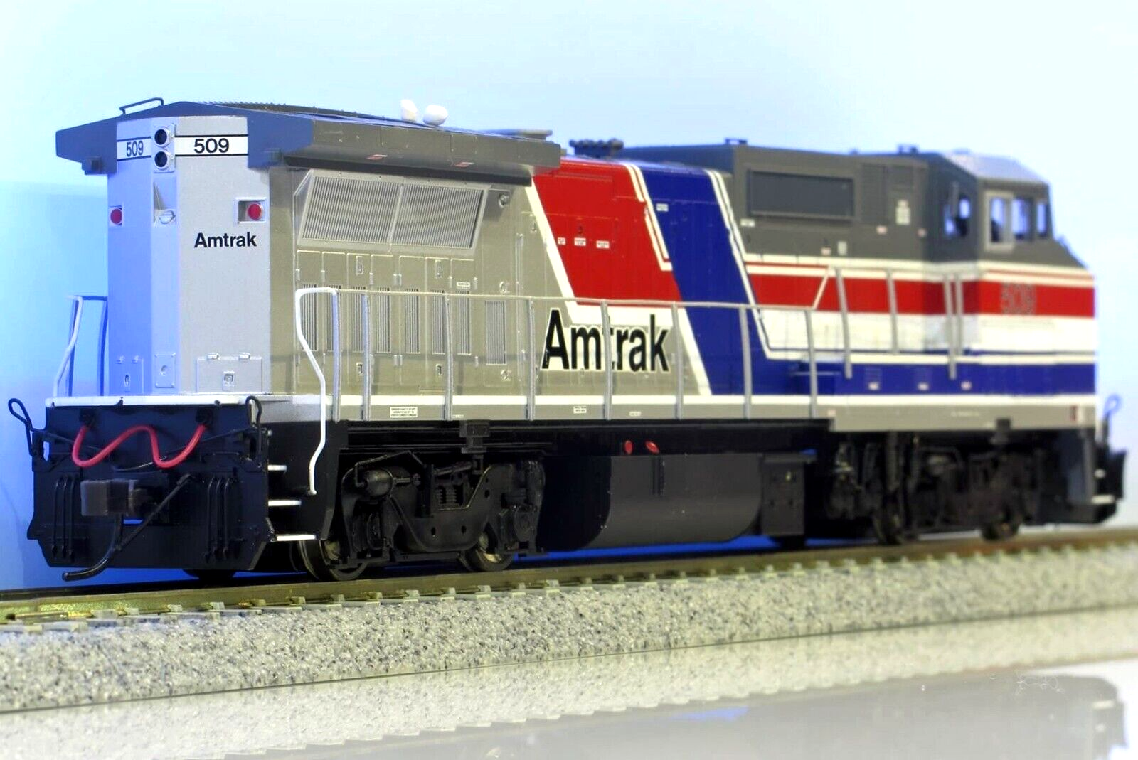 HO ATLAS 9072 MASTER DASH 8-32BW AMTRAK # 509 PEPSI DC DCC | eBay