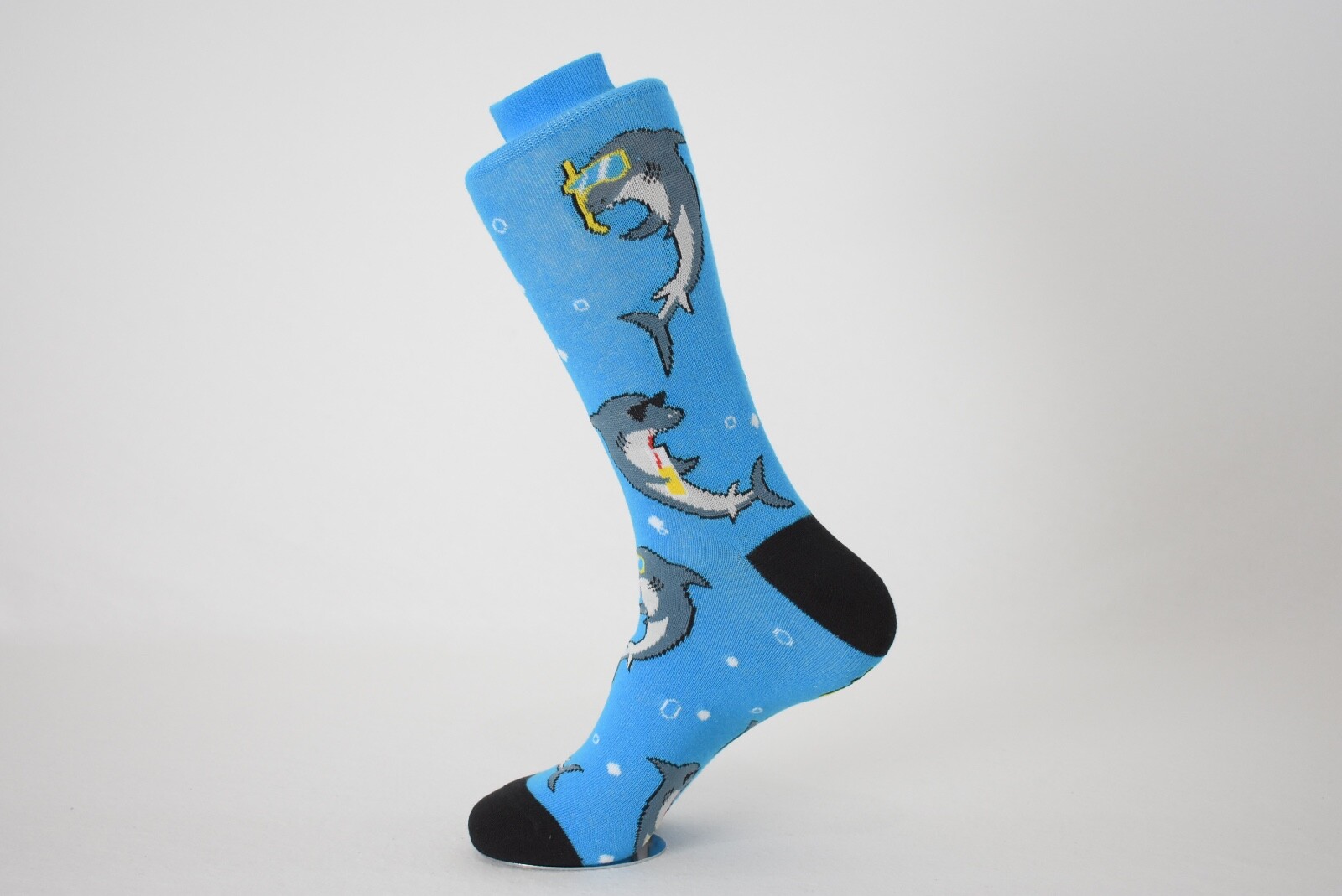 Men's Crew Socks Vacation Shark Shoe Size 6-12.5