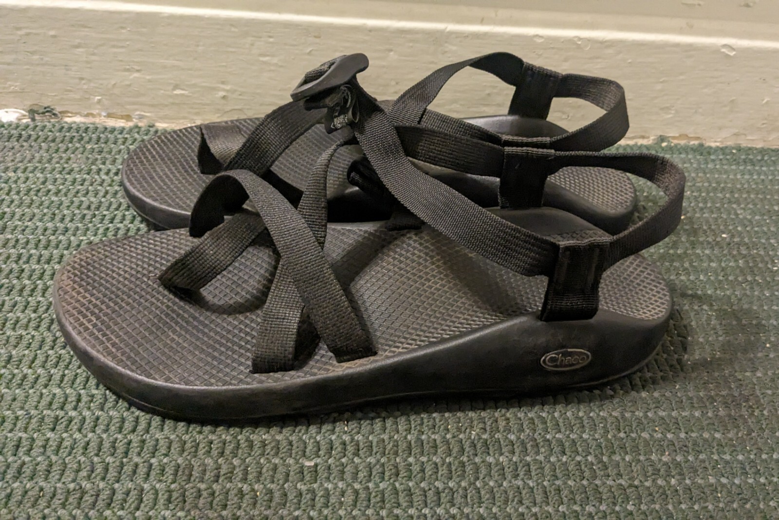 NIB Chaco Z/2 Adjustable Strap Classic Sandal Black Men’s US 8 M / EU 41 $105 Chaco Z2 Classic Adjustable Web Strap Toe Loop No Slip  main image 2