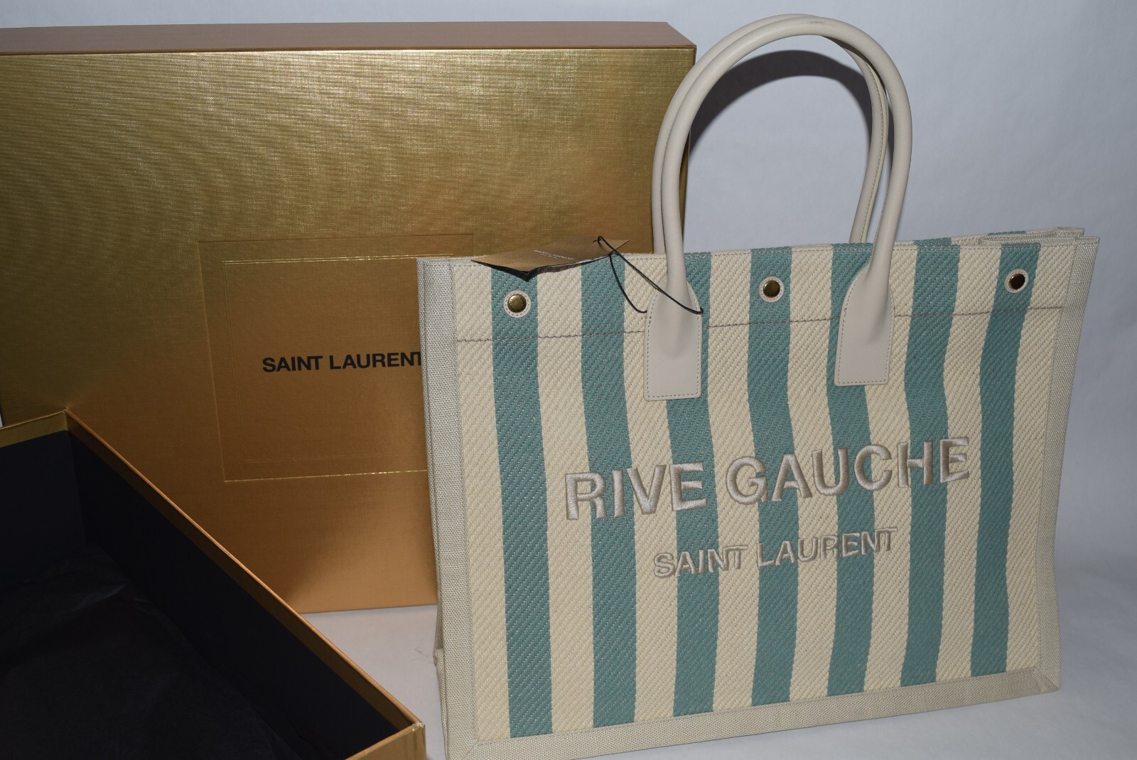 【Saint Laurent】Rive Gauche Tote Bag Greige Saint Laurent Rive Gauche Beige Canvas Tote Bag ○ Labellov