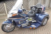 Honda GOLDWING 1500 TRIKE HAS REVERSE REGISTERED AS TRIKE SPARES OR REPAIR
