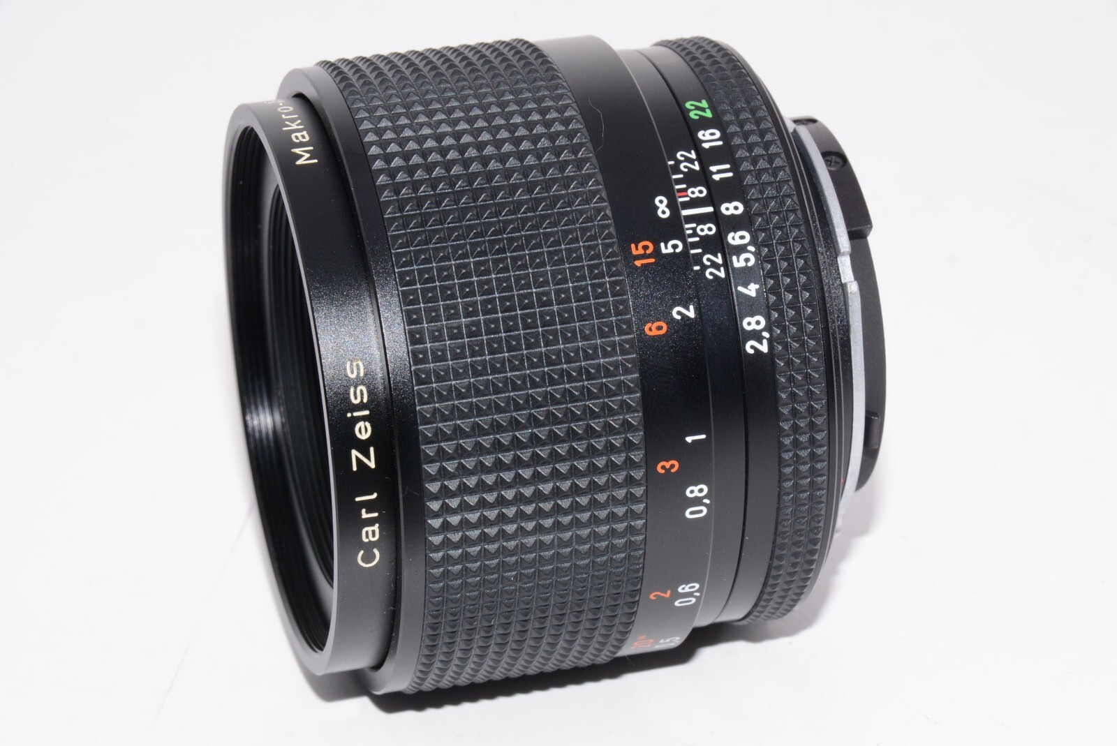 Carl Zeiss Makro-Planar 60mm F2.8 ｜B474 Carl Zeiss Makro-Planar T* 60mm F/2.8 C [MM] | LENS-DB.COM