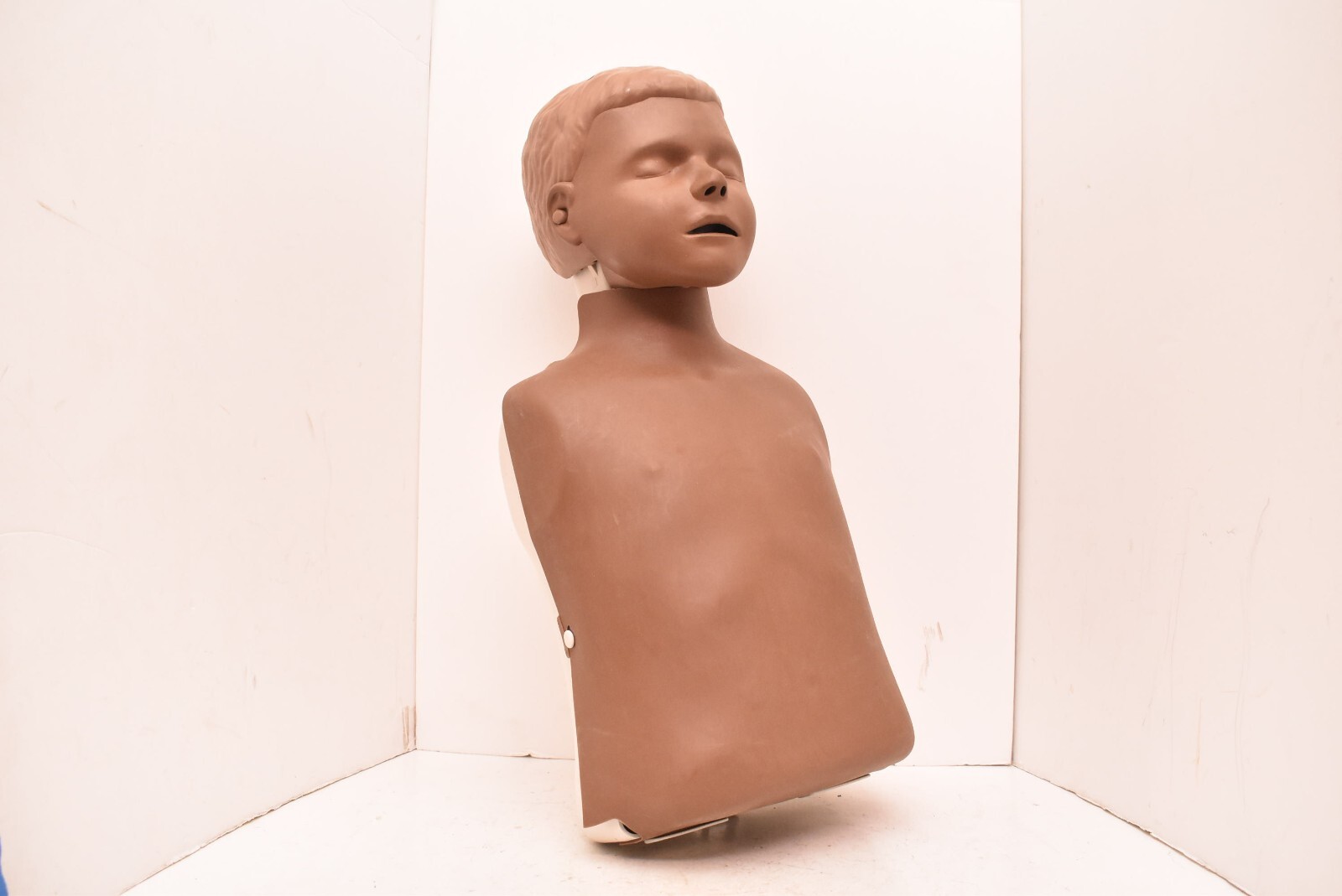 Laerdal Little Junior CPR人形 Laerdal Little Junior with QCPR feedback Four Pack | Water