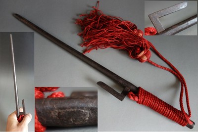 Jitte jutte Japanese traditional weapon iron pole samurai military Edo replica Jitte jutte Japanese traditional weapon iron pole samurai military Edo replica