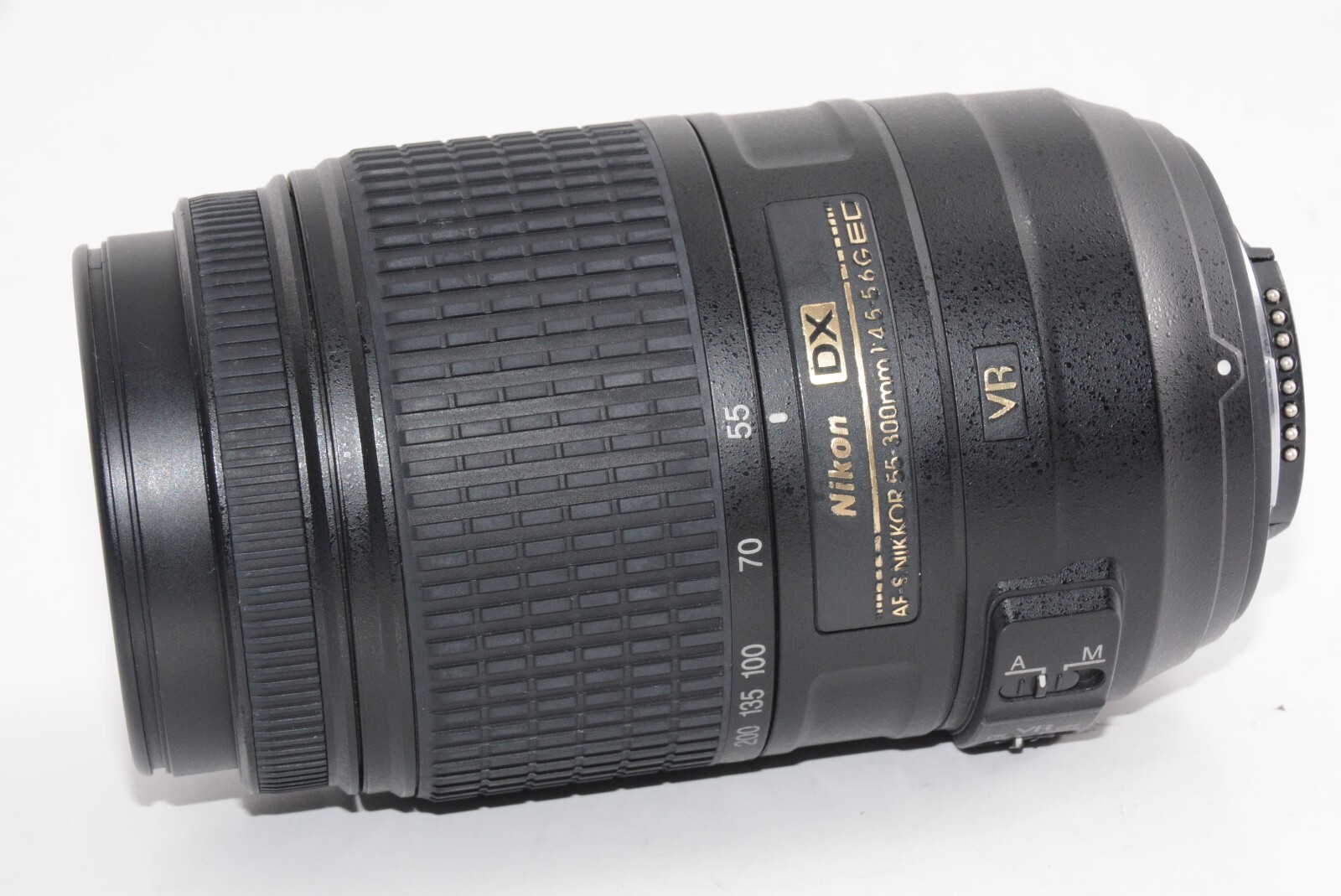 Exc+5] Nikon AF-S DX NIKKOR 55-300mm f/4.5-5.6G ED VR Lens