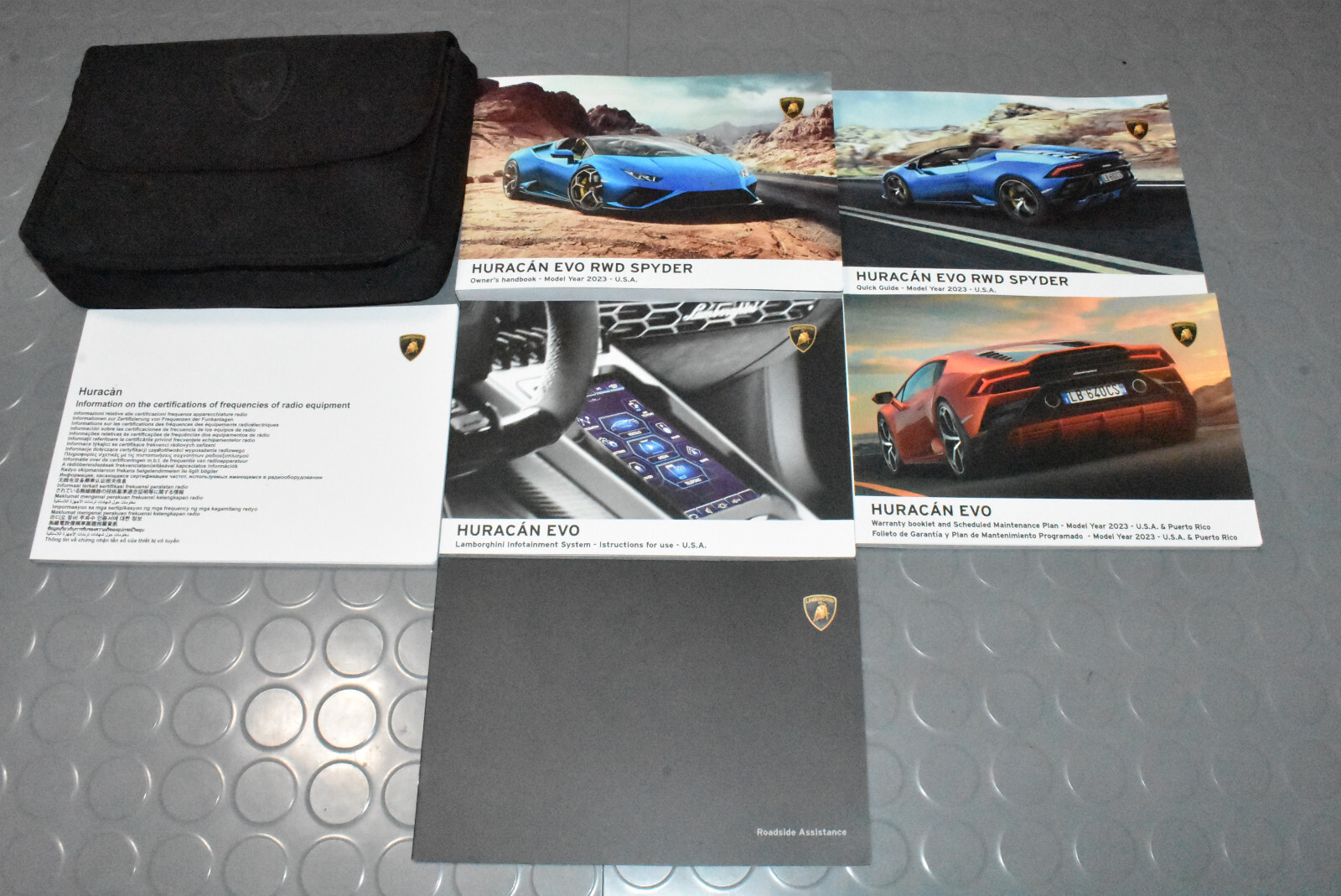 Lamborghini 取扱説明書・保証書セット Lamborghini 取扱説明書・保証書セット