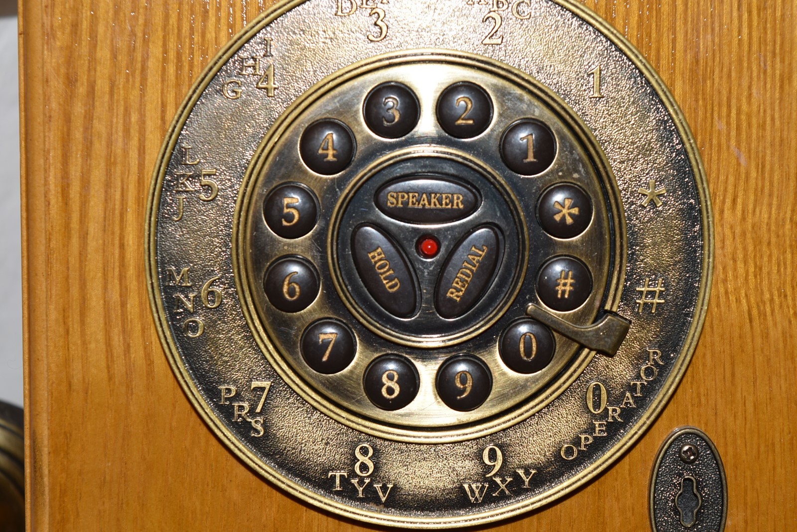 CROSLEY COUNTRY KITCHEN HAND CRANK STYLE PUSH BUTTON  WALL PHONE  WORKING