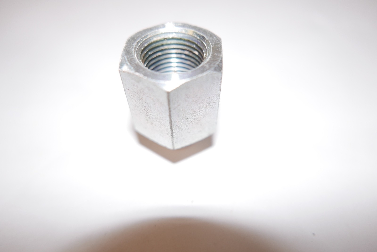 8-6 090156C Hydraulic Fitting 3/8 Male ORING JIC X 1/2