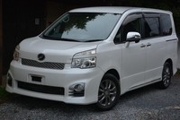 2012/61 TOYOTA VOXY