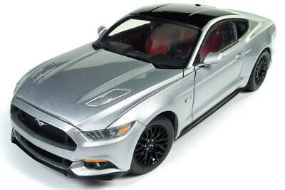 2017 Mustang SILVER Autoworld 1:18 237