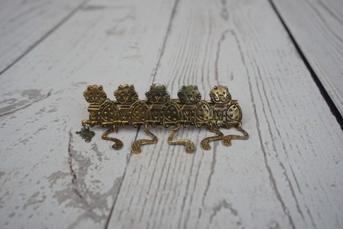 GOLDTONE METAL HAIR BARRETTE KITTENS CATS WAGGING TAILS MOUSE VINTAGE