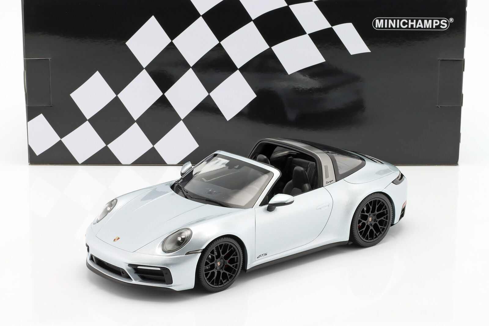 ミニチャンプス　1/18 1967 モンツァ　ポルシェ　906E PORSCHE 906・1967 World Record Monza 1/18 MINICHAMPS｜Yahoo