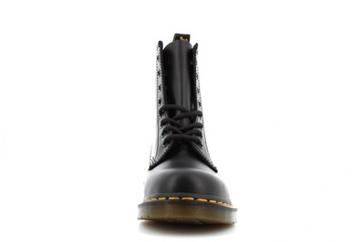 Pre-owned Dr. Martens' Dr. Martens A20us Unisex Amphibians 1460 Smooth 10072004 Black