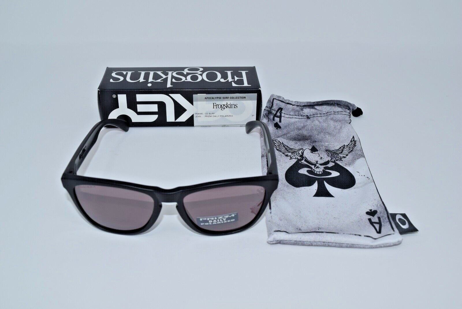 Pilgrim SURF+SUPPLY別注 OAKLEY FROGSKIN - 小物 Pilgrim SURF+SUPPLY別注 OAKLEY FROGSKIN - 小物
