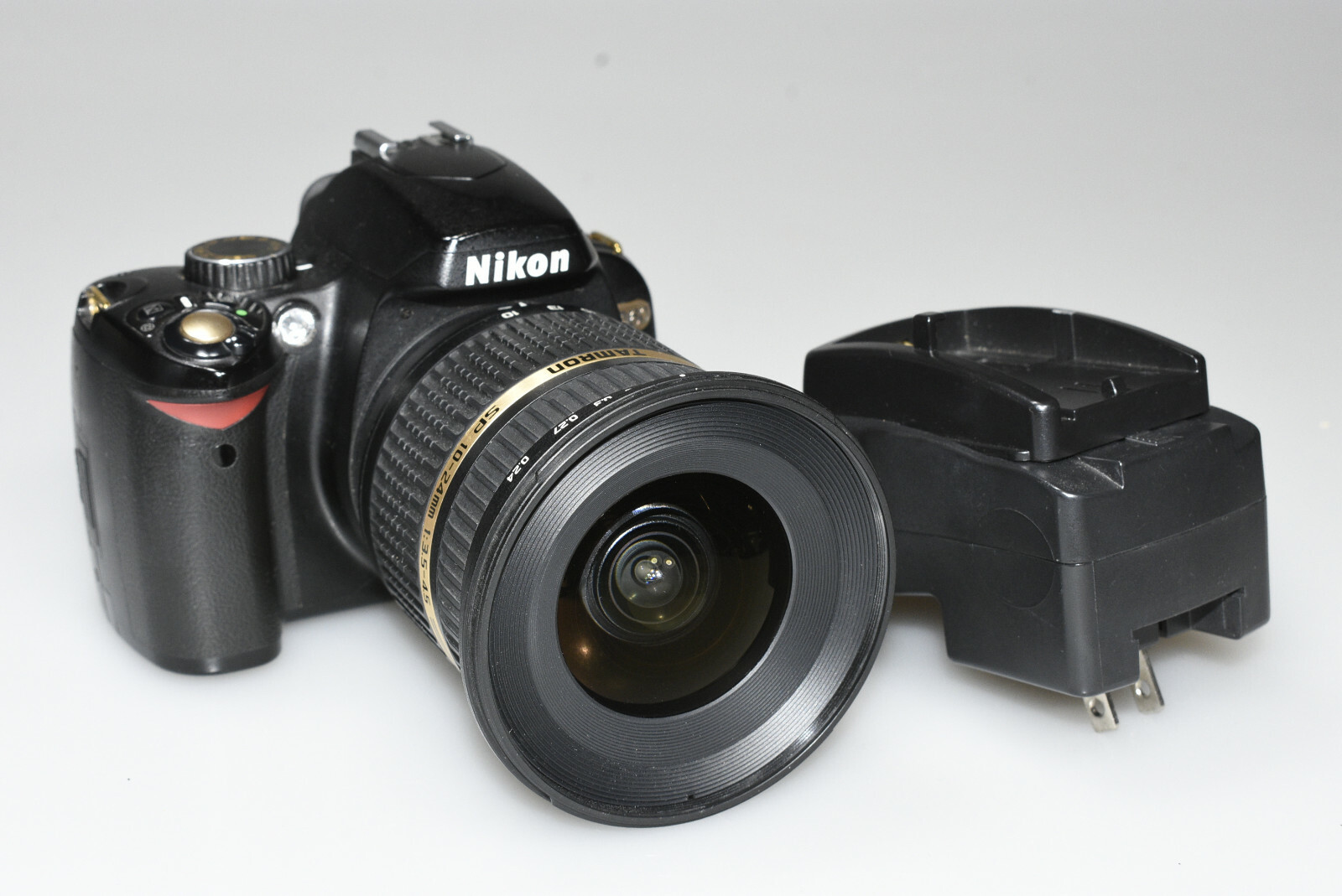 TAMRON SP 10-24mm F/3.5-4.5 DiⅡ Canon用 TAMRON SP 10-24mm Di II 3.5-4.5 & GOLD NIKON D60 BODY