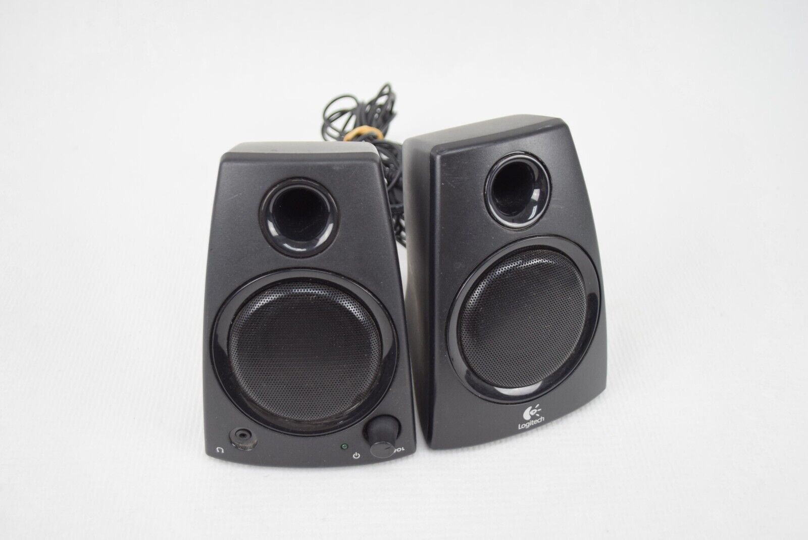 Logitech S-00098 Z130 Black Speaker Computer | eBay Logitech S-00098 Z130 Black Speaker Computer | eBay