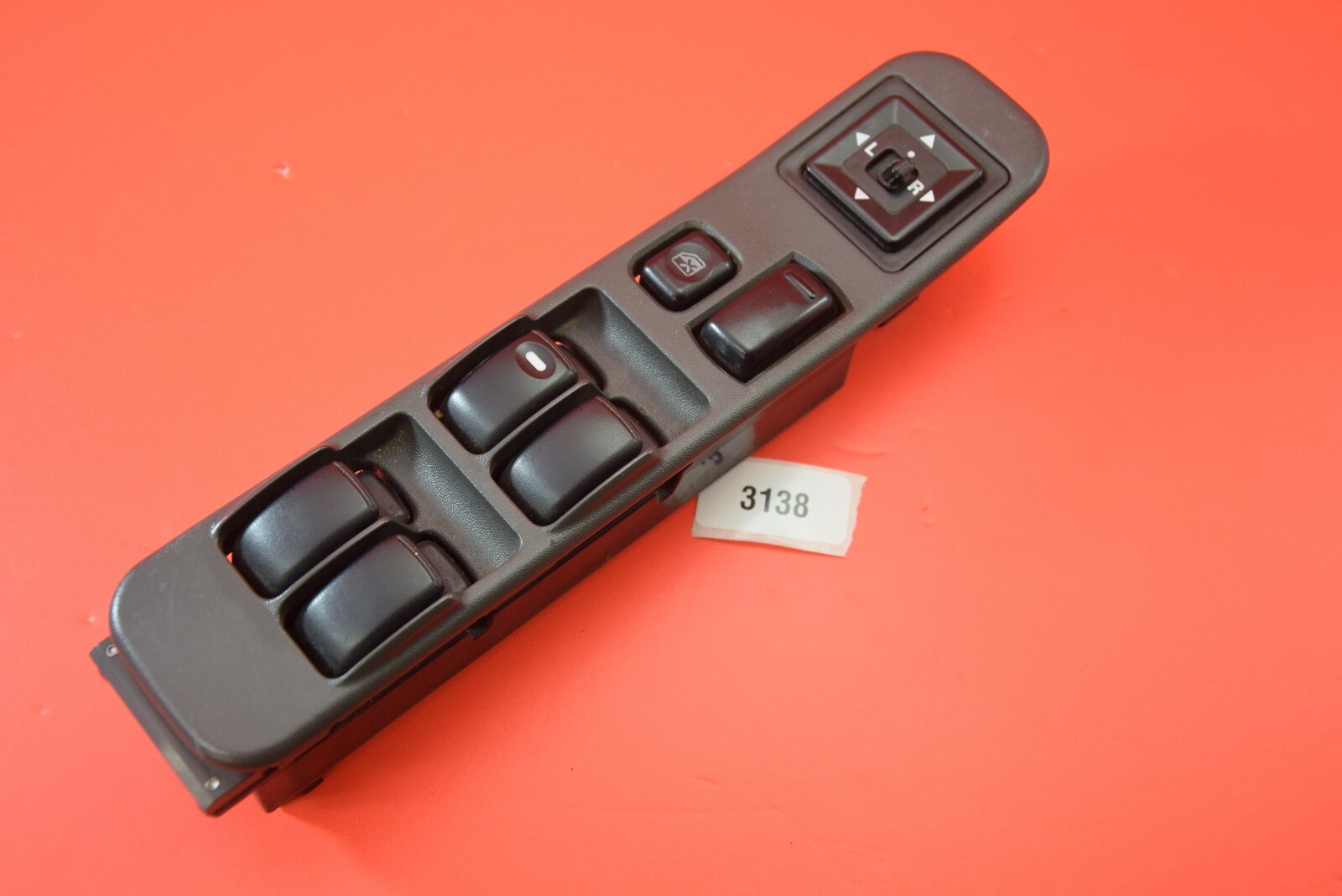 Switchホワイト Peterbilt Switch-Mirror Cntrl 1-Axis Q27-6016-002 - OEM