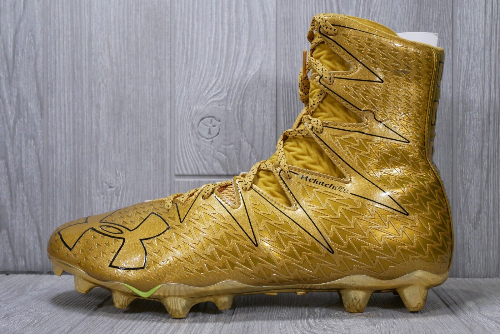 Rare Under Armour Highlight MC Gold Football Cleats Sz 13 Rare Under Armour Highlight MC Gold Football Cleats Sz 13