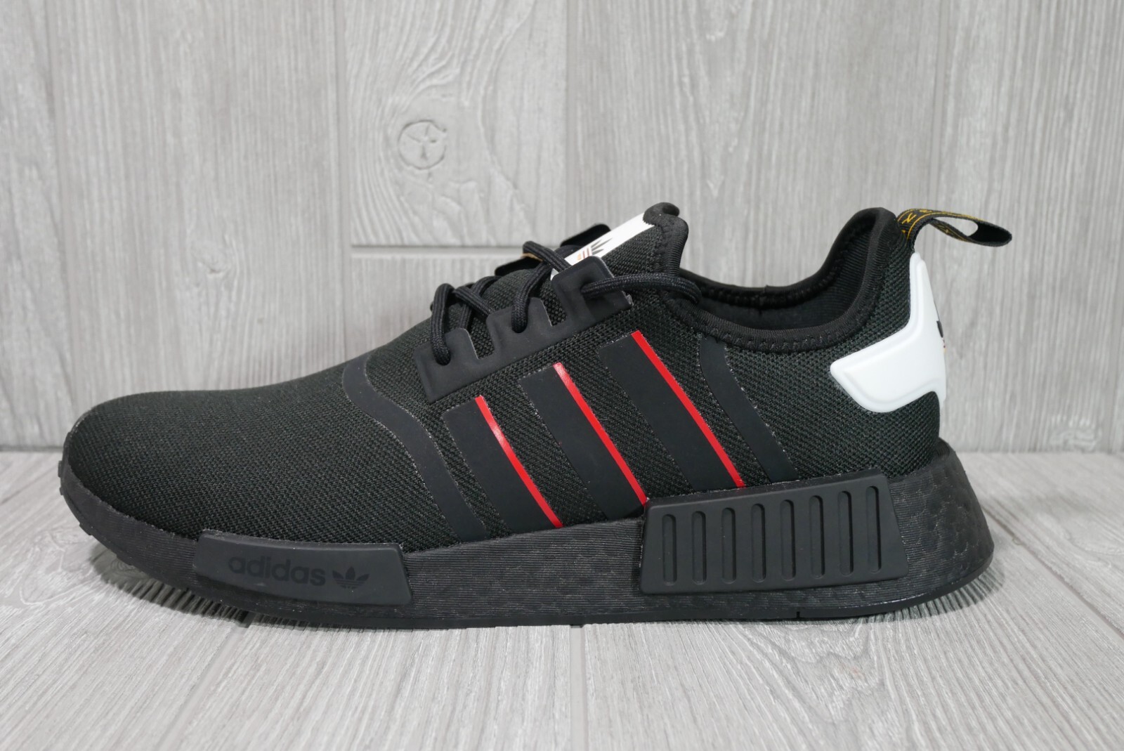 New Adidas NMD R1 Germany Black Red GX9887 Men's Shoes Size New Adidas NMD R1 Germany Black Red GX9887 Men's Shoes Size