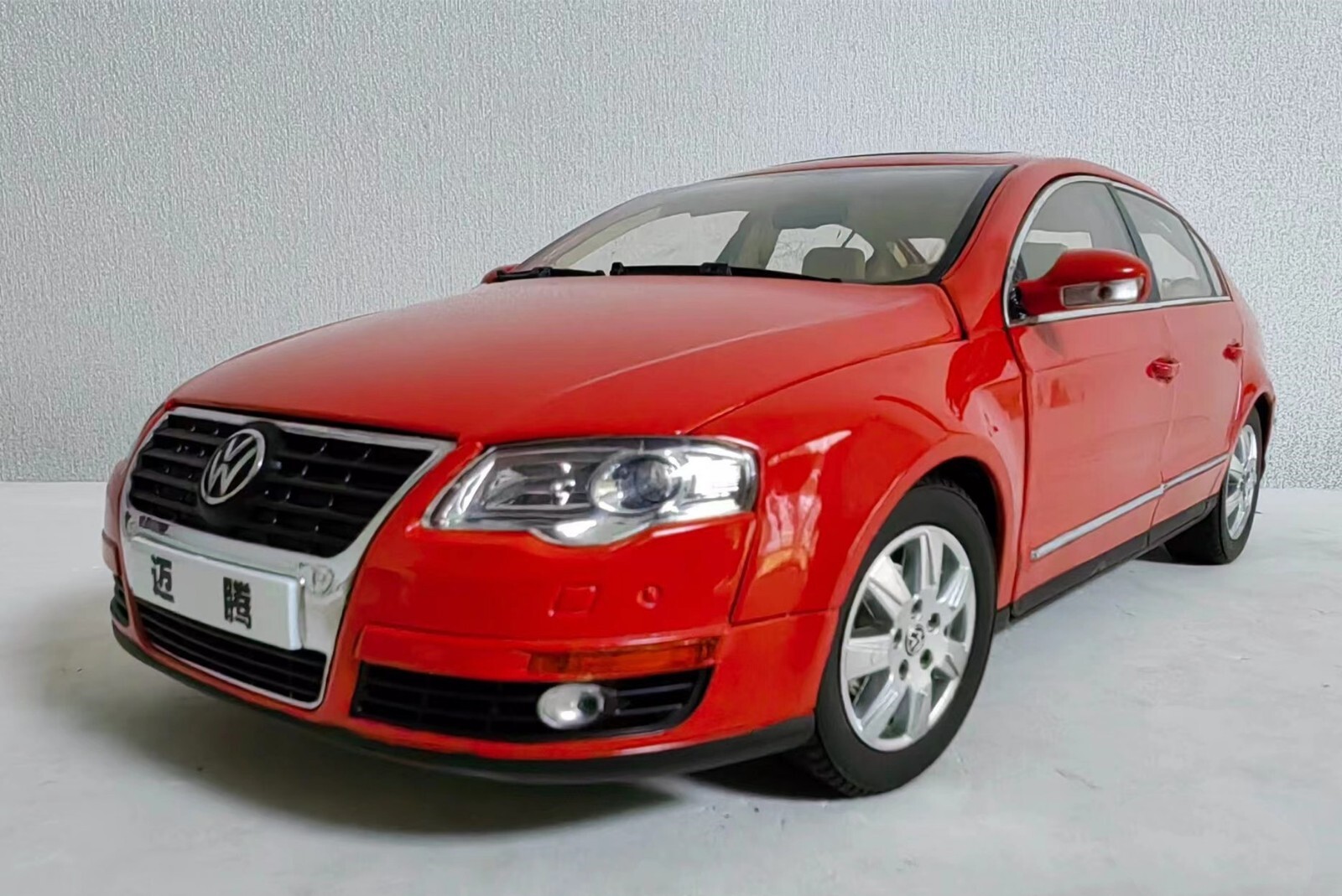 1/18 フォルクスワーゲン パサート　（マゴタン） 1/18 Volkswagen MAGOTAN Passat B6 car model RED | eBay