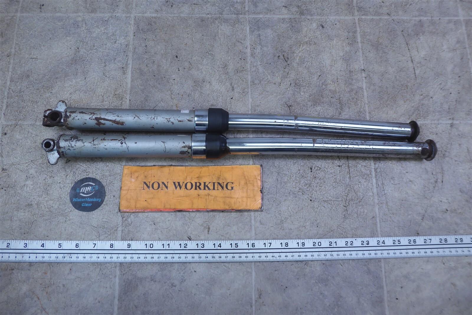 1974 Yamaha GT80 Enduro Y523-3) left right front forks