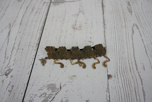 GOLDTONE METAL HAIR BARRETTE KITTENS CATS WAGGING TAILS MOUSE VINTAGE