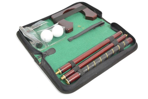 Golf Clubs & Equipment