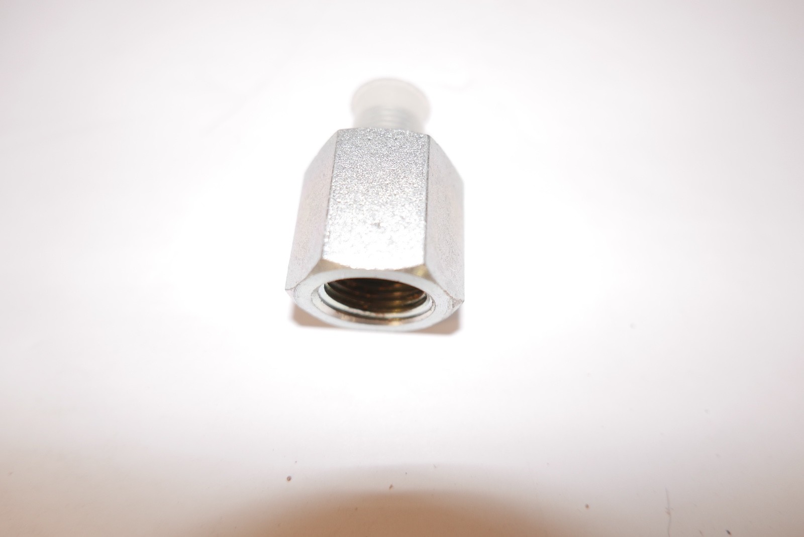 8-6 090156C Hydraulic Fitting 3/8 Male ORING JIC X 1/2