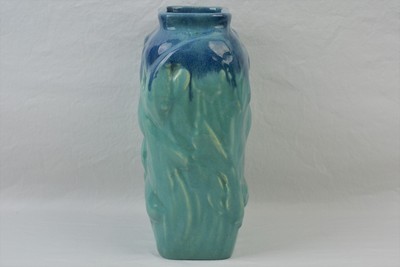 Muncie Pottery 1929 Blue Over Green Goldfish Vase #189-9 Haley Design