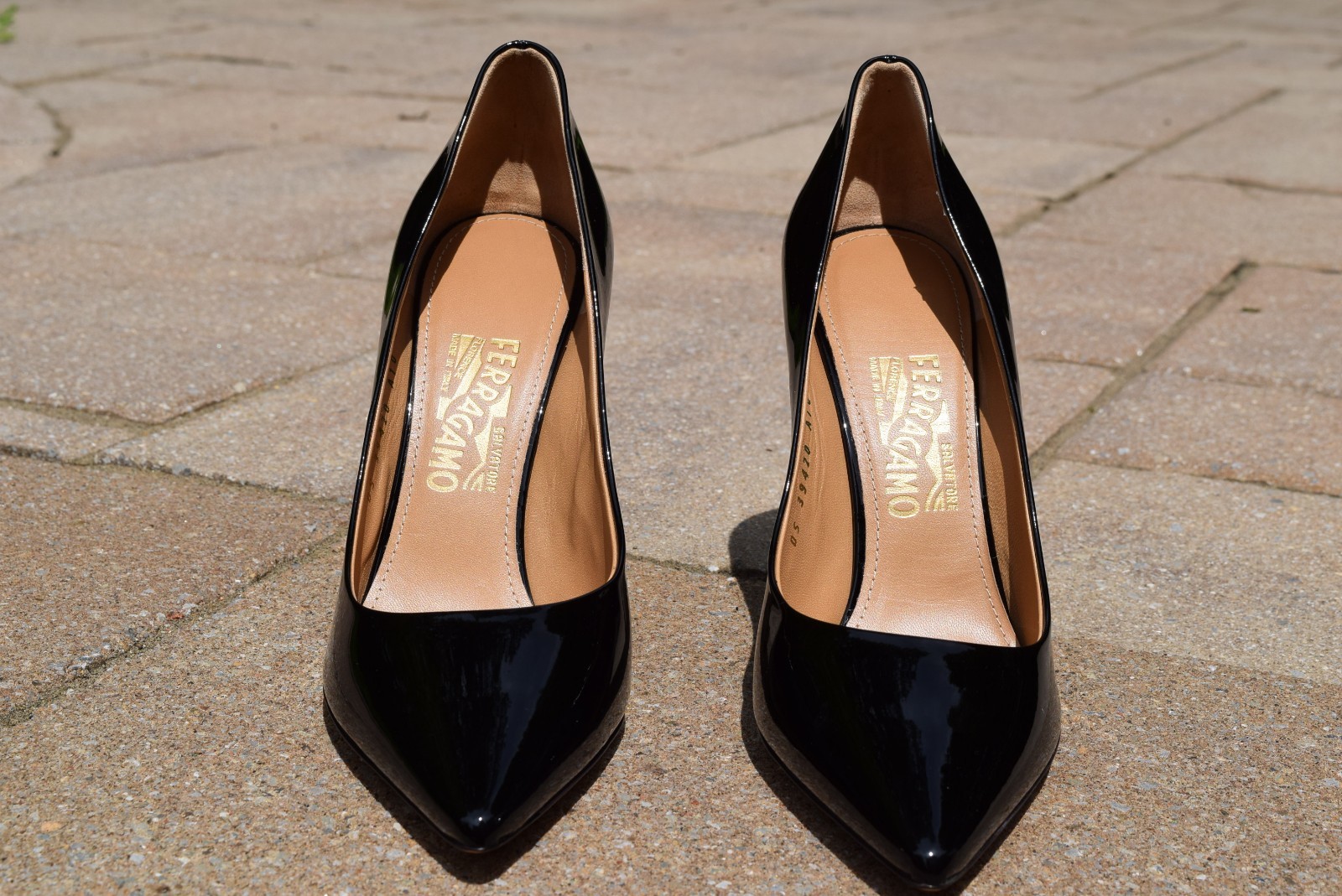 Pre-owned Ferragamo Salvatore  Susi Pump Classic Patent Leather Black Sz 10 Nero