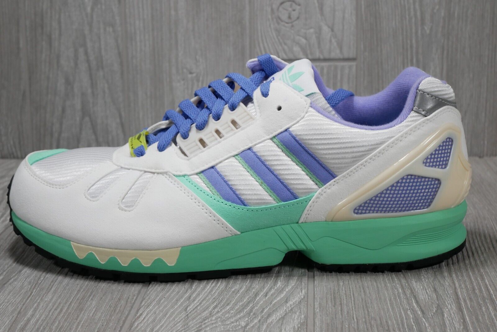 New Adidas ZX 7000 30 Years of Torsion Shoes Mens Size 9.5 New Adidas ZX 7000 30 Years of Torsion Shoes Mens Size 9.5