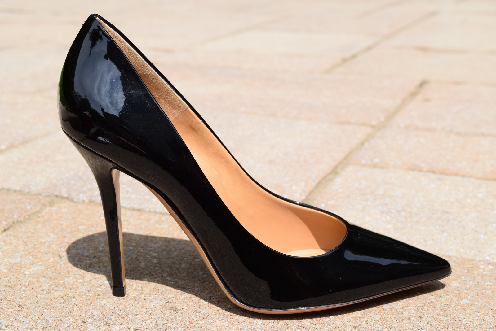 Pre-owned Ferragamo Salvatore  Susi Pump Classic Patent Leather Black Sz 10 Nero
