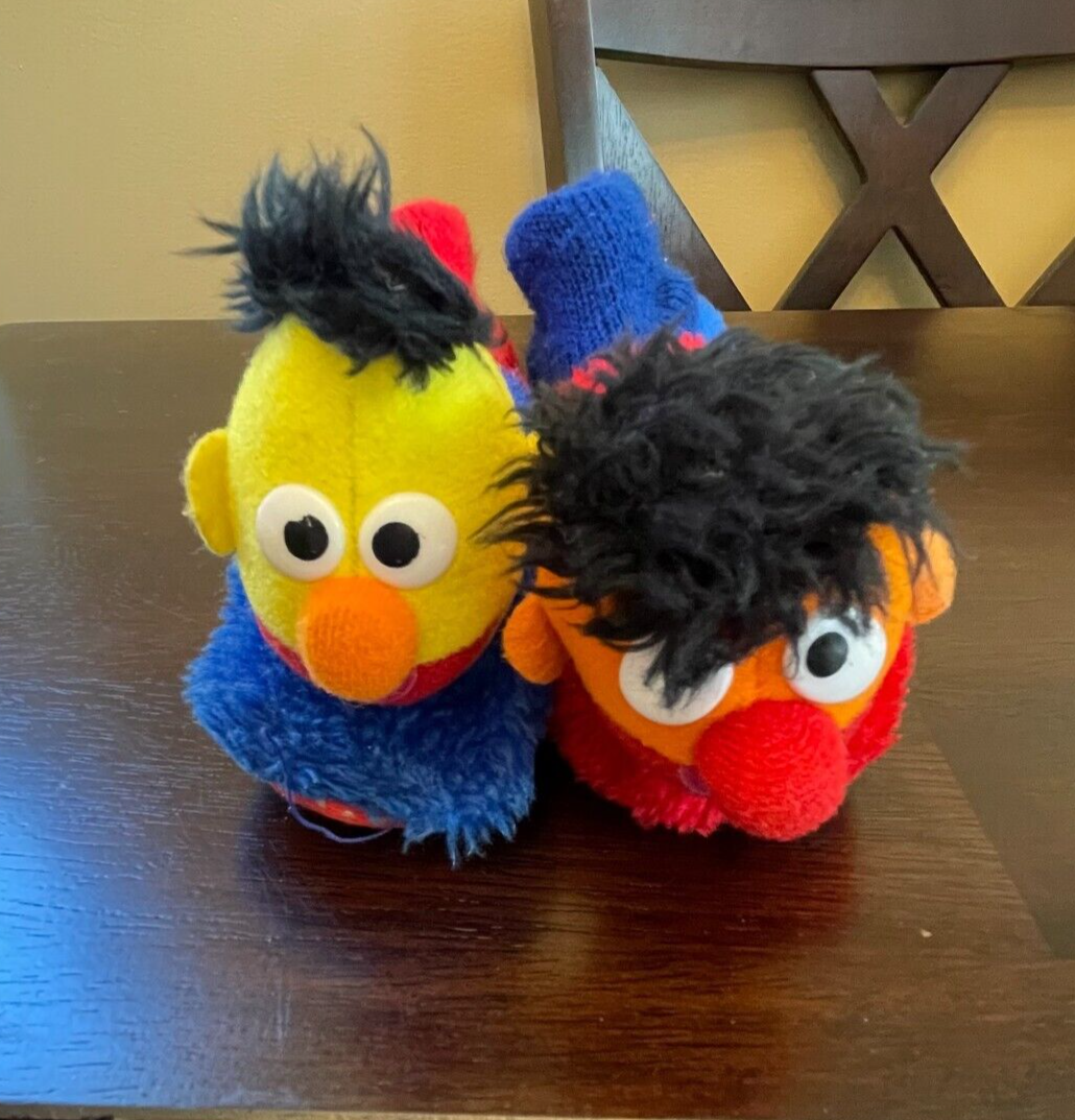 Vintage 1990 Sesame Street Bert & Ernie Children's Slippers